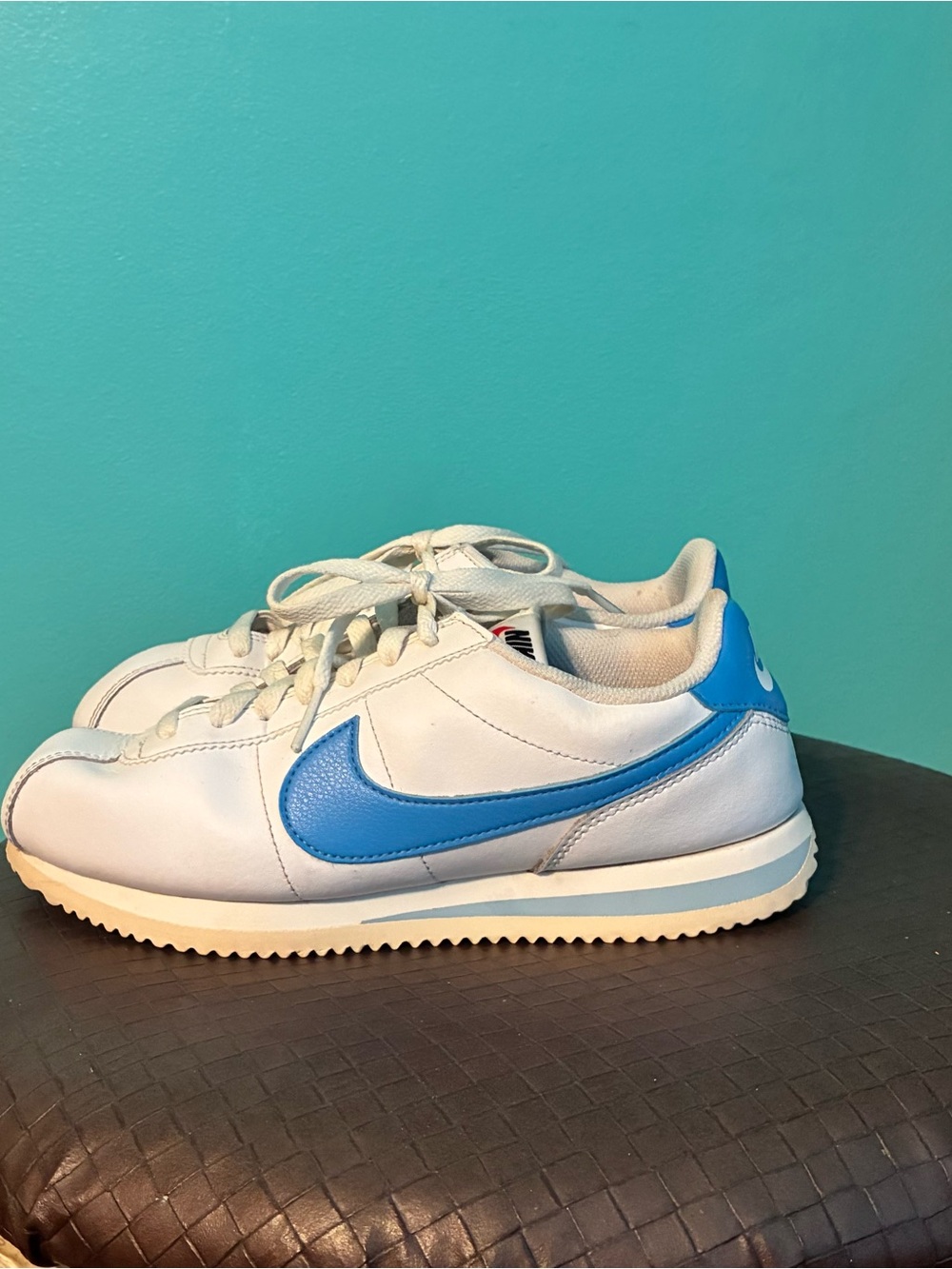 Nike Women’s White & Blue Classic Cortez Sneakers Size 7.5